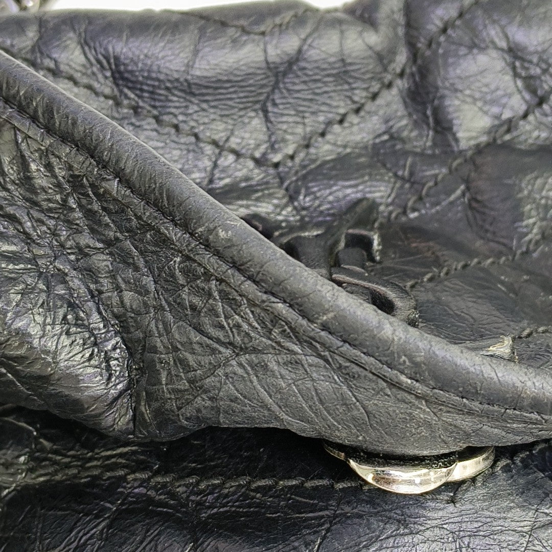 NIKI Medium Chevron Calfskin Black