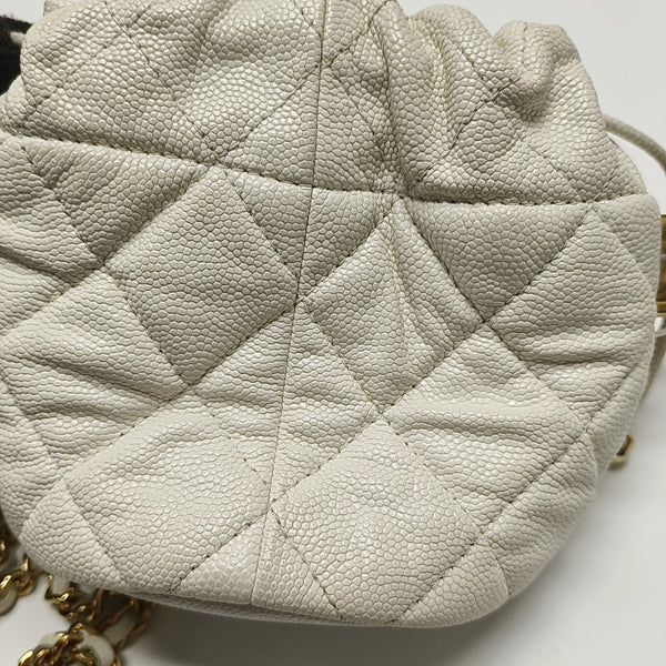 DRAWSTRING Quilted Grained Calfskin White