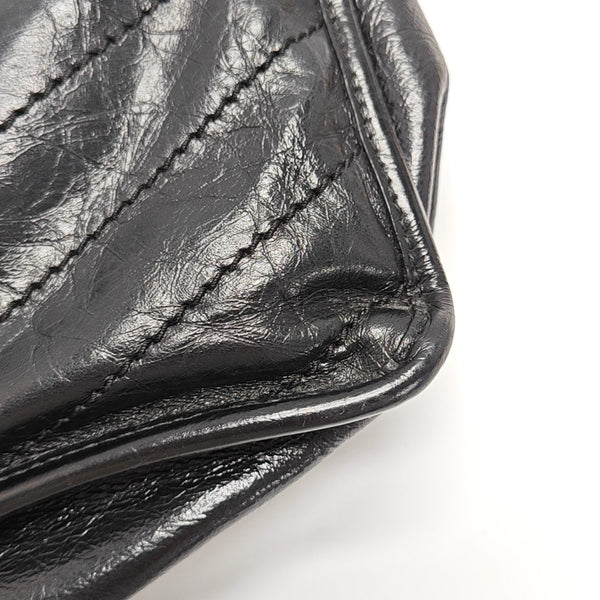 NIKI Medium Chevron Calfskin Black
