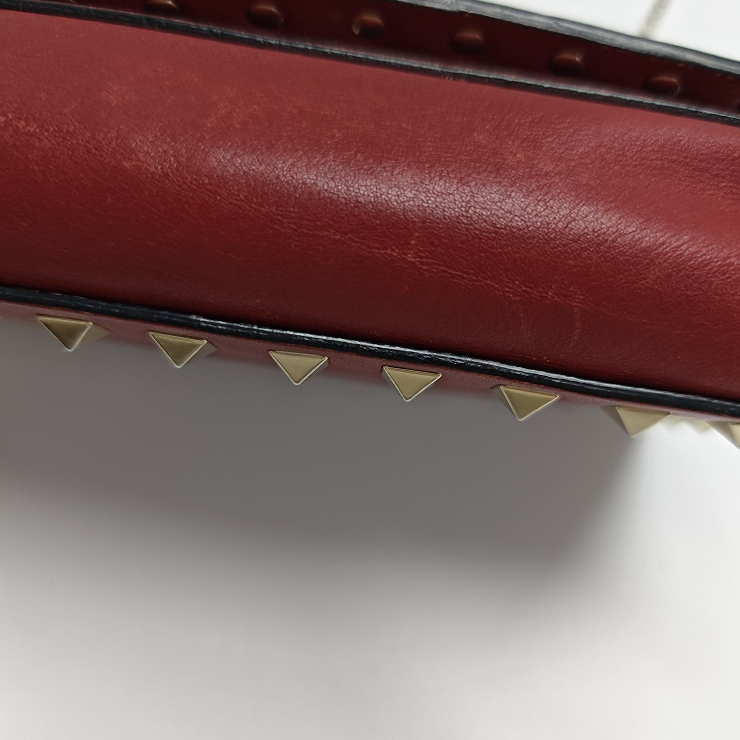 Rockstud Calfskin Red