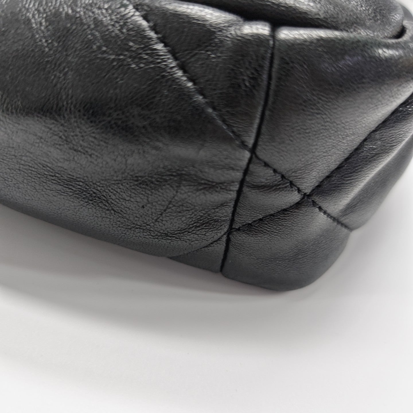 CHANEL 19 Small Quilted Lambskin Black