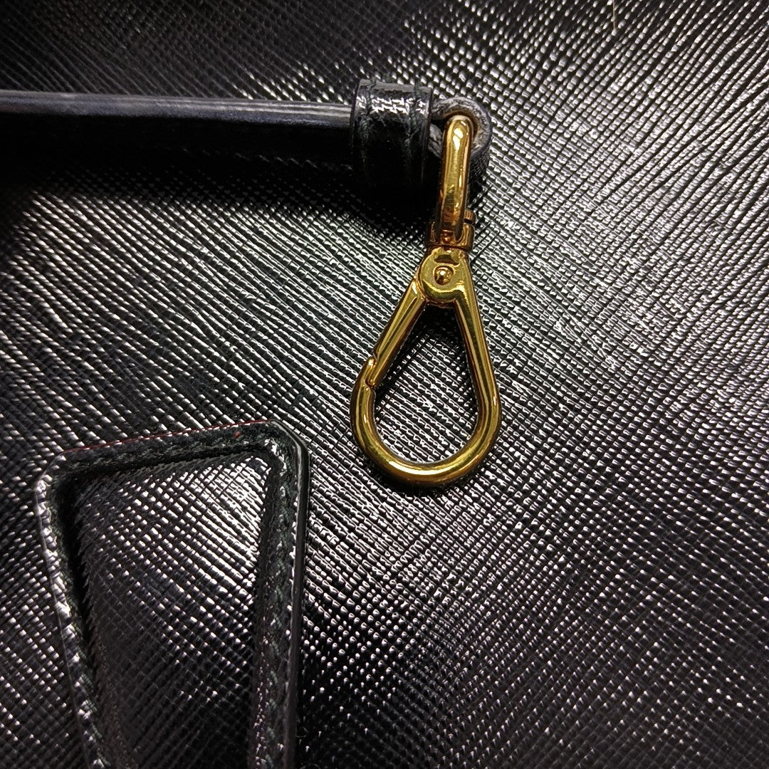 Galleria Small Saffiano Calfskin Black