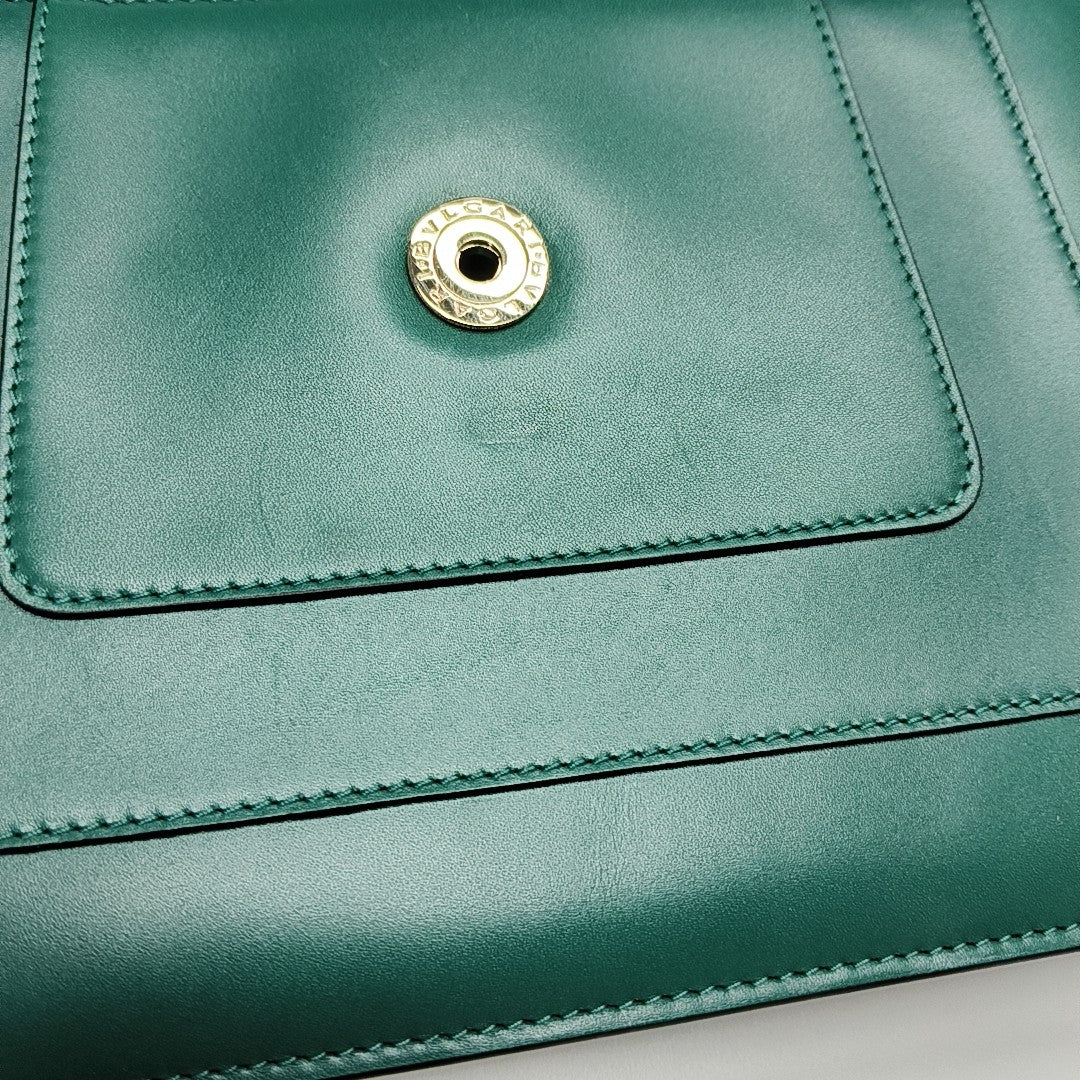 SERPENTI FOREVER Medium Quilted Calfskin Green