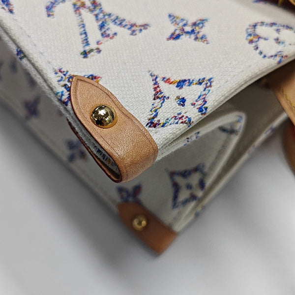 ONTHEGO MM Monogram Canvas White