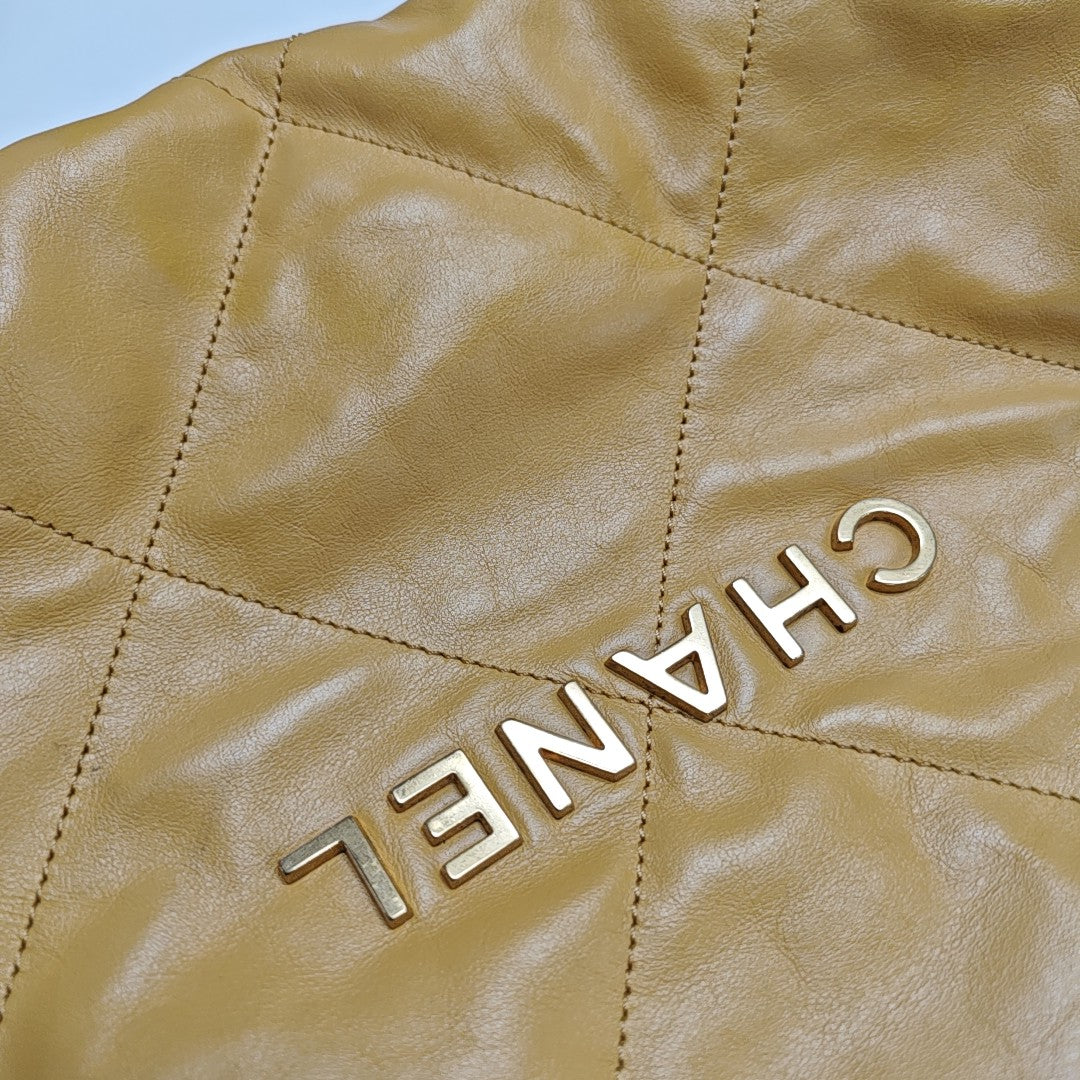 CHANEL 22 Small Quilted Calfskin Yellow