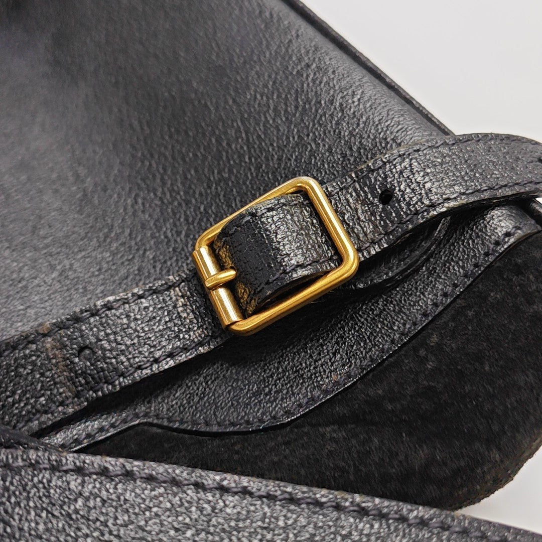 Bamboo 1947 Medium Suede Black