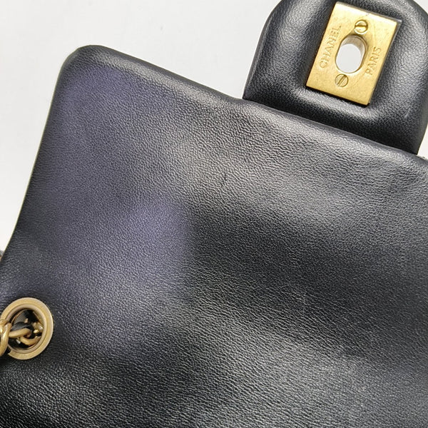 CLASSIC FLAP Mini Quilted Lambskin Black