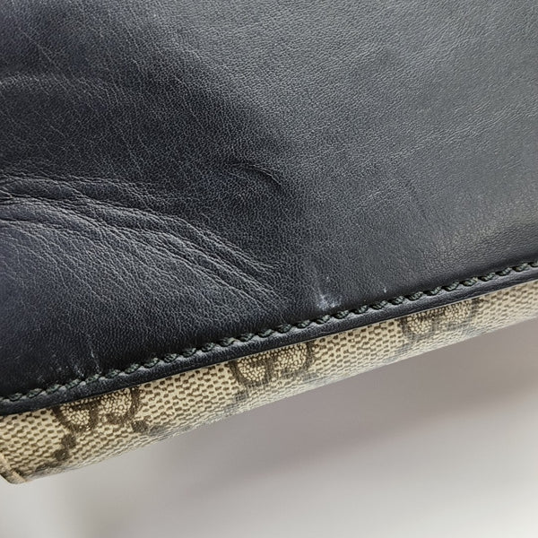 Authenticated pre-owned  Padlock Medium Monogram Coated Canvas Beige - Shoulder Bag at Looply