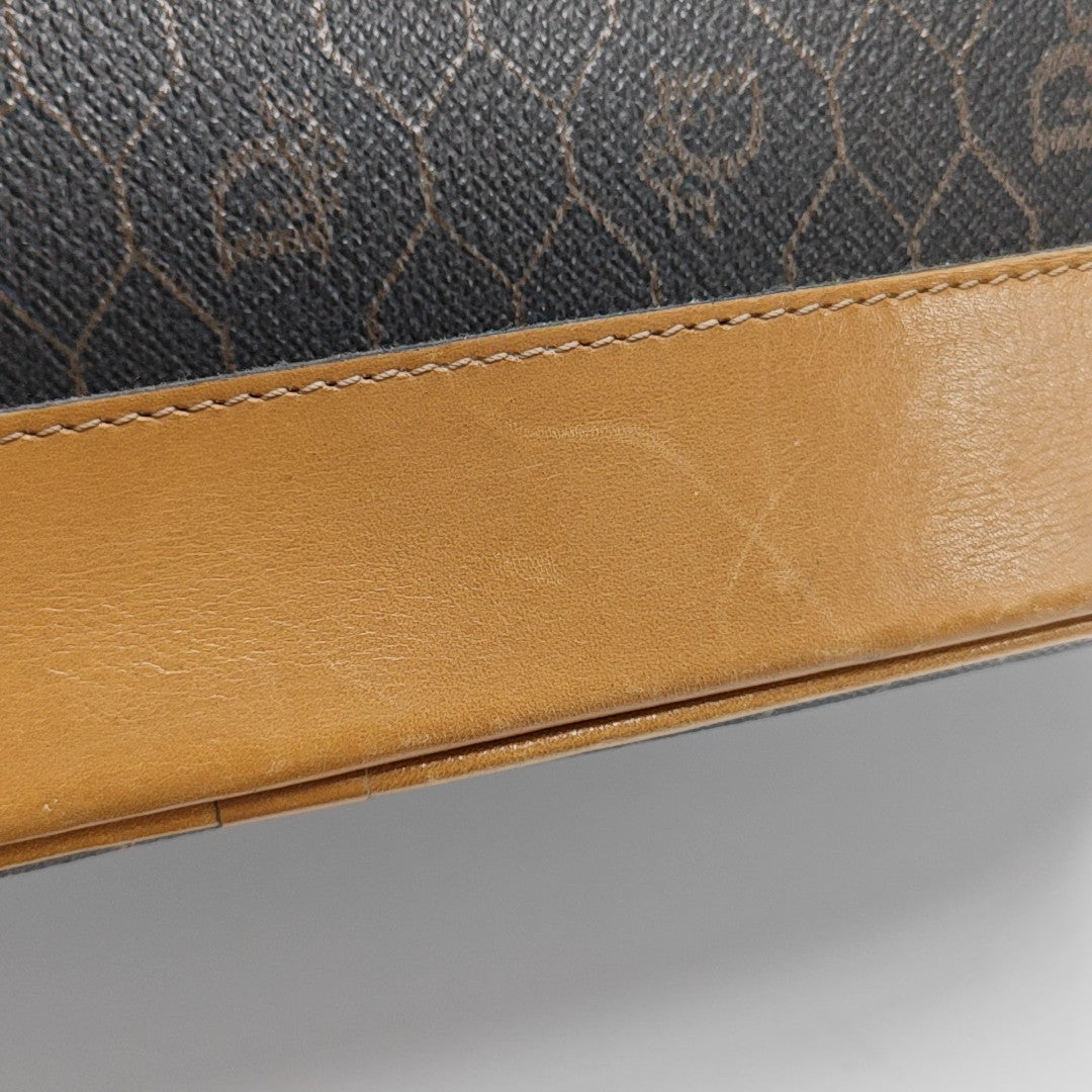 Oblique Coated Canvas Black