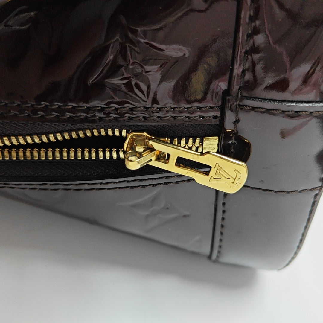 ALMA MM Patent Leather Red