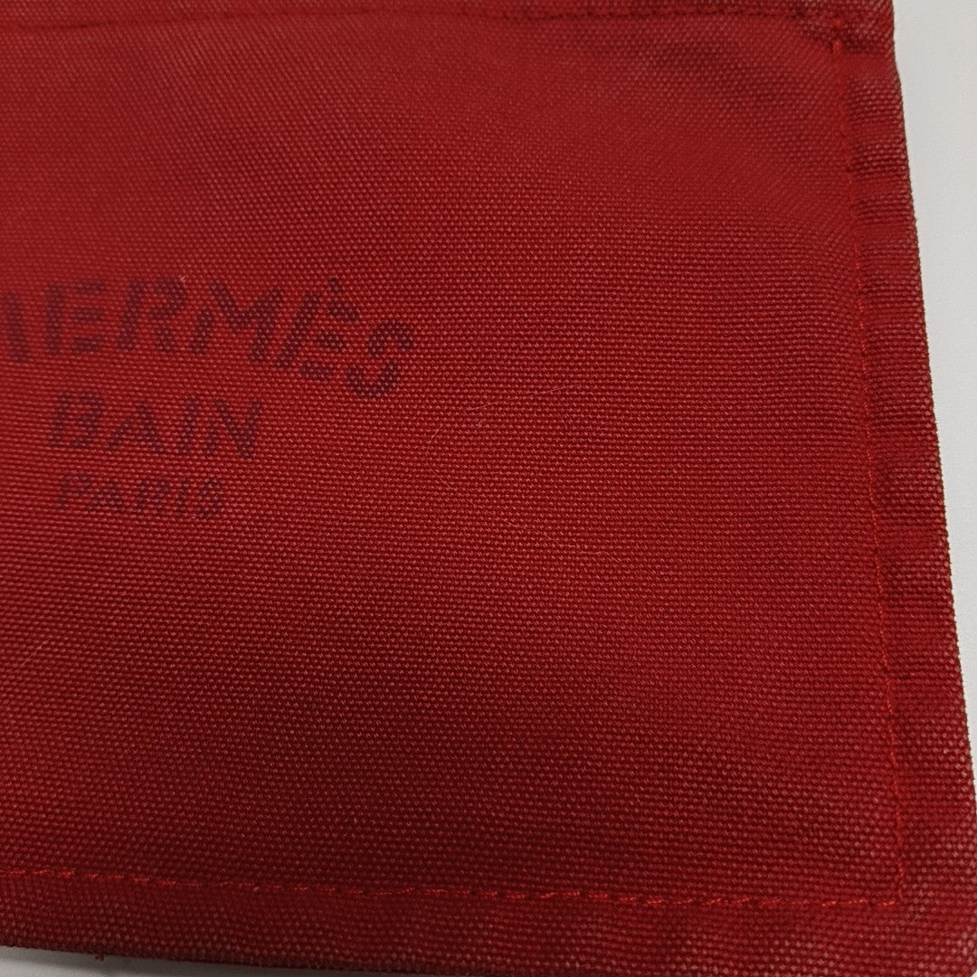 Neobain Canvas Red