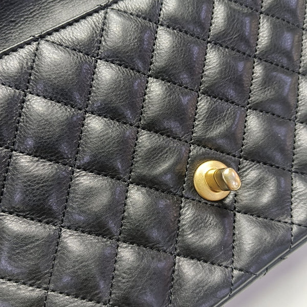 ROCK THE CORNER Medium Quilted Calfskin Black