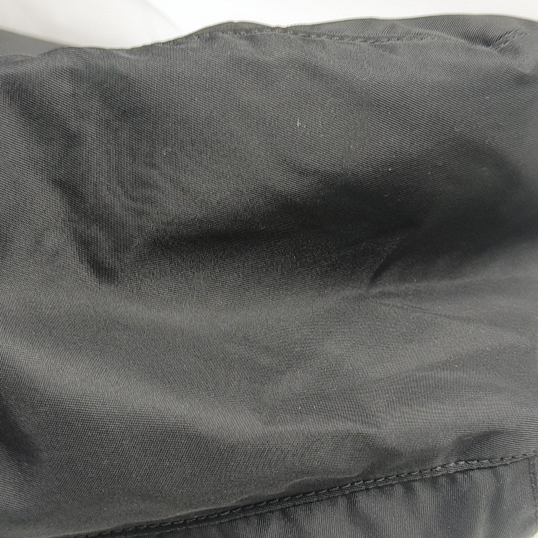 Vela Messenger Bag Nylon Black