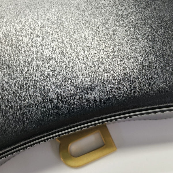 Hourglass Wallet On Chain Mini Calfskin Black