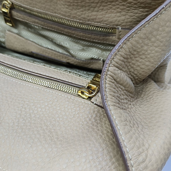 City Calfskin Beige