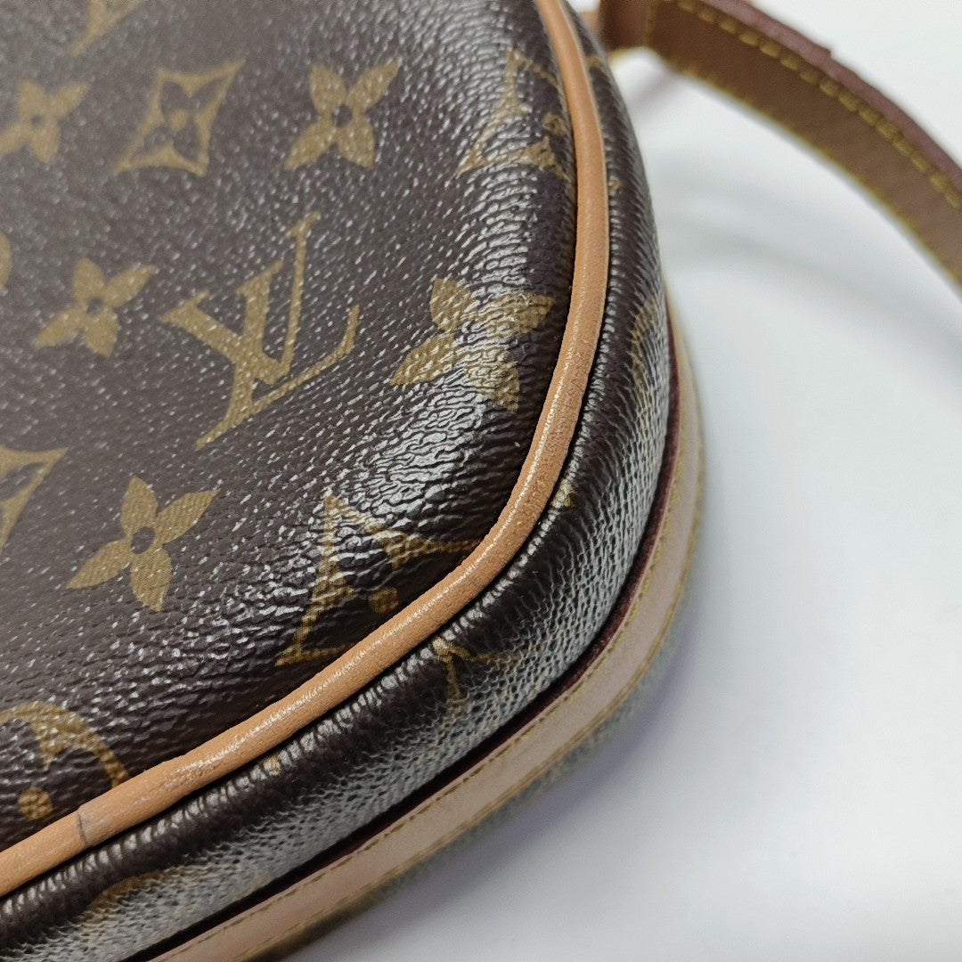 BOITE CHAPEAU PM Monogram Coated Canvas Brown