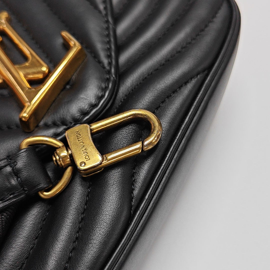 NEW WAVE Quilted Calfskin Black