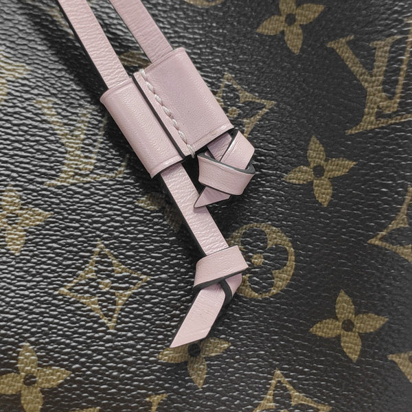 NÉONOÉ MM Monogram Coated Canvas Brown