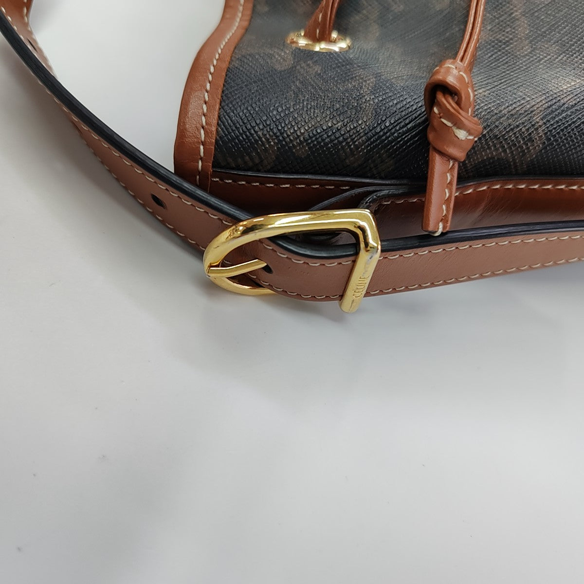 TRIOMPHE CANVAS Small Coated Canvas Brown