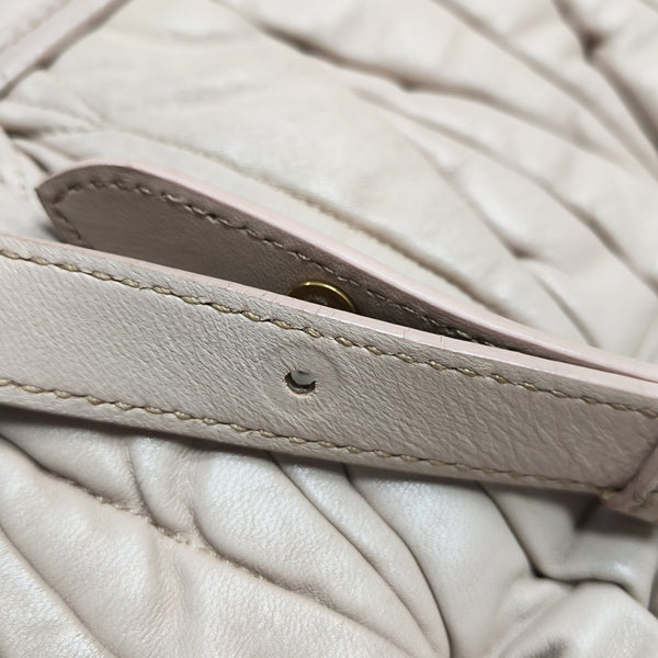 Miu Coffer Quilted Lambskin Pink
