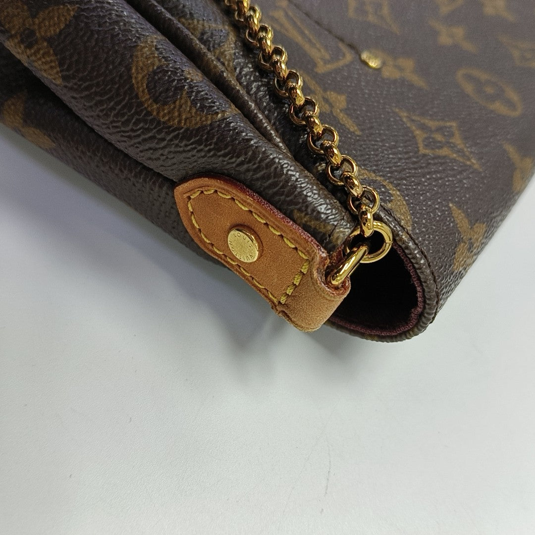FAVORITE MM Monogram Coated Canvas Brown