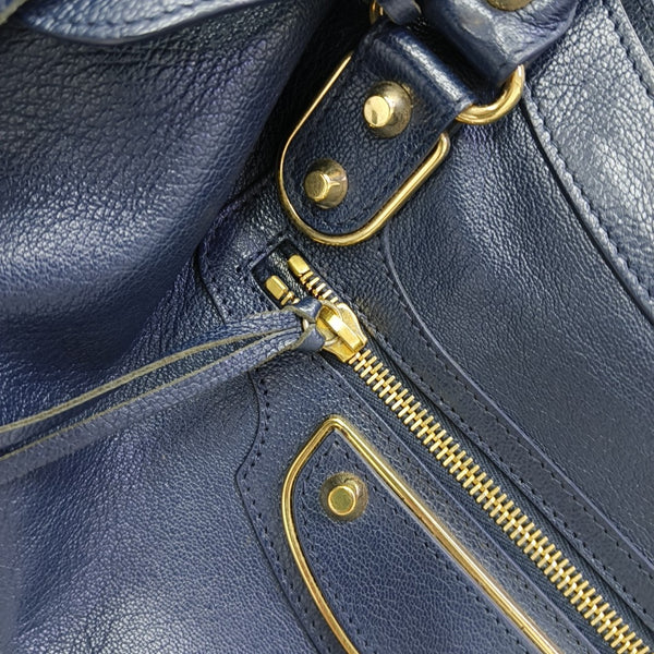 Classic Metallic Edge City Medium Lambskin Blue