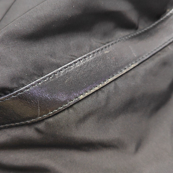 Vela Messenger Bag Nylon Black