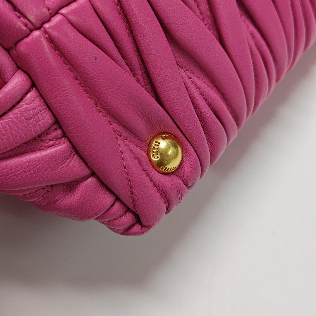 Avenue Quilted Lambskin Red