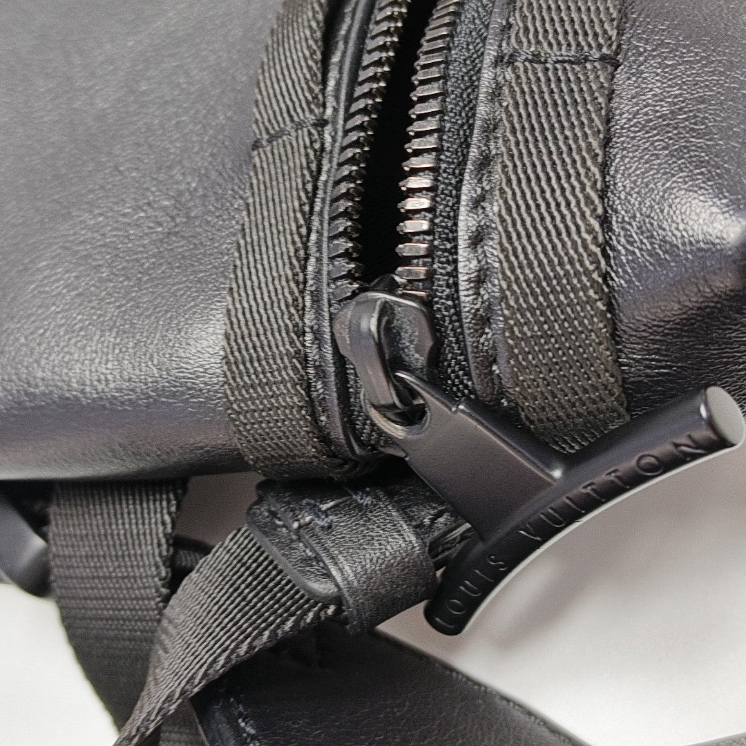 Calfskin Shoulder Bag PM Black