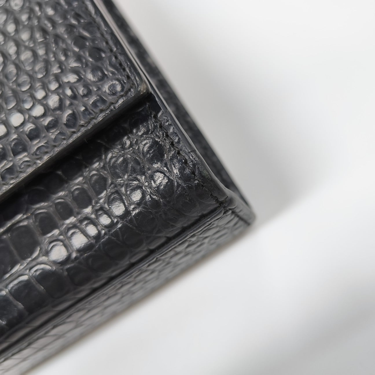 KATE Medium Calfskin Black