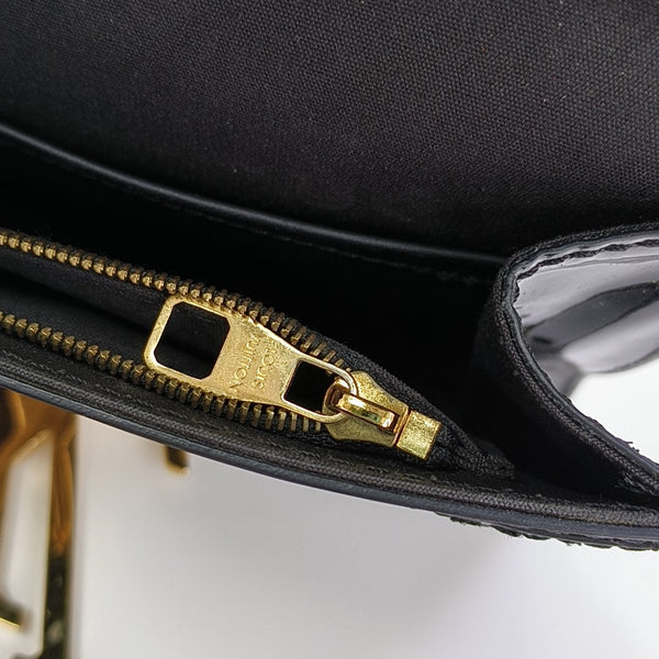 LOUISE PM Patent Leather Black