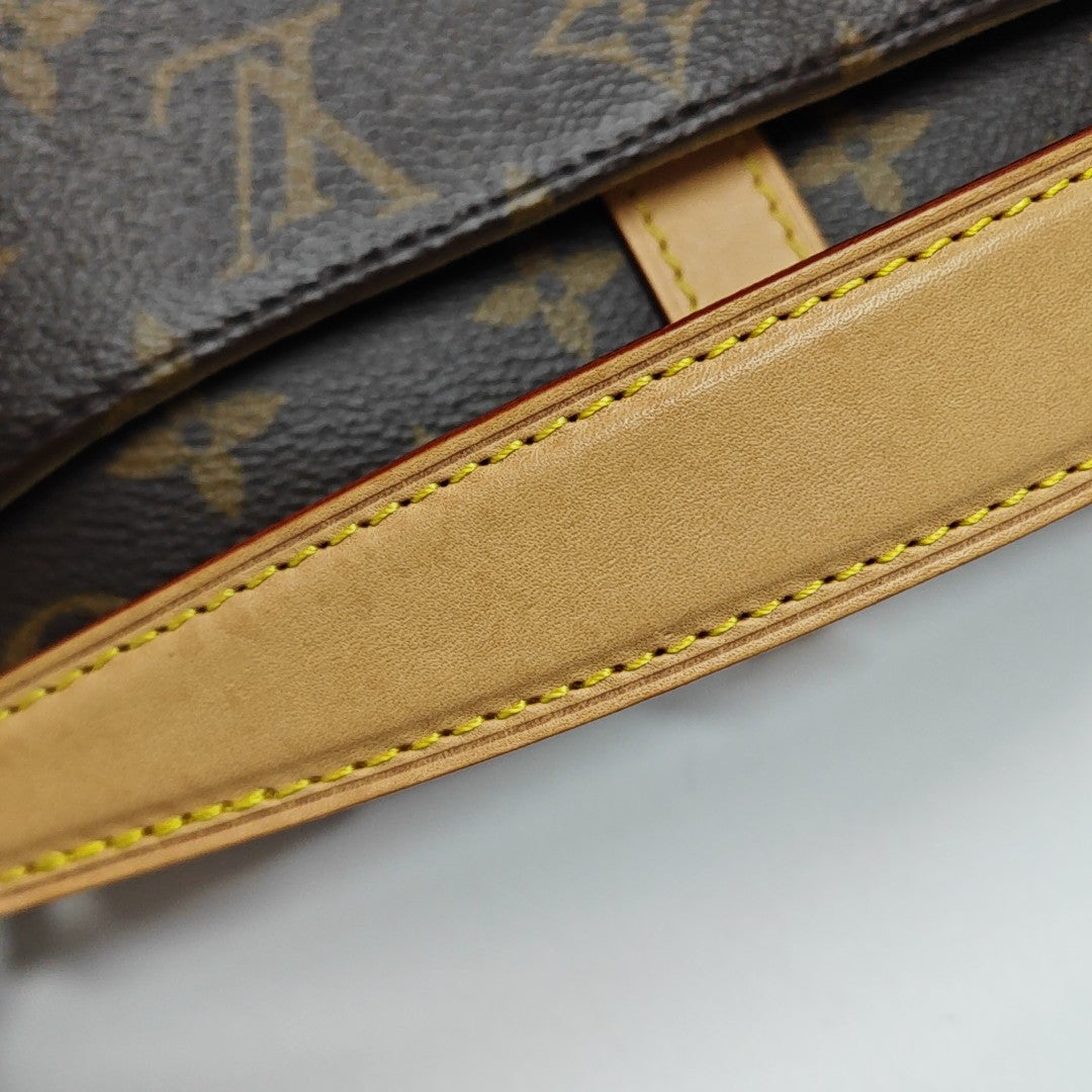 SAUMUR BB Monogram Coated Canvas Brown