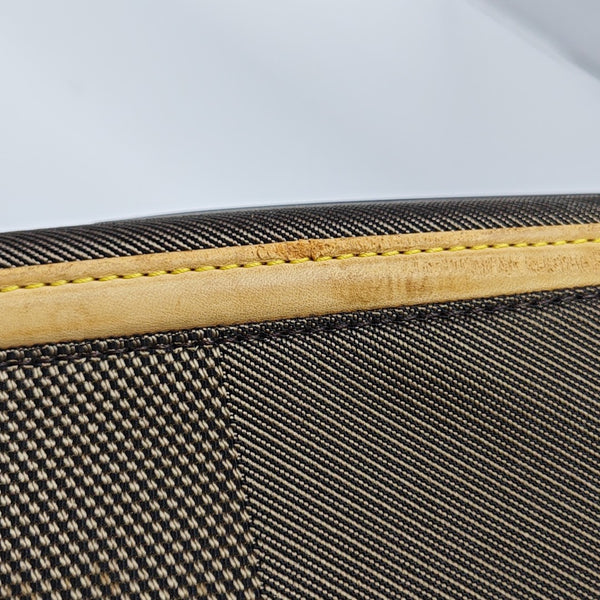 CONQUERANT 55 Canvas Beige