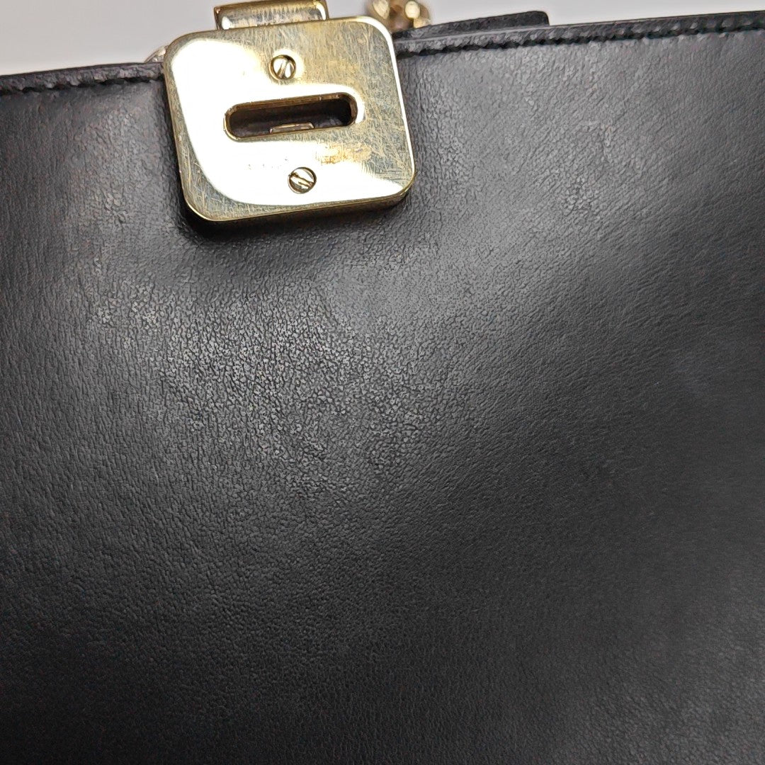 Vara Leather Black
