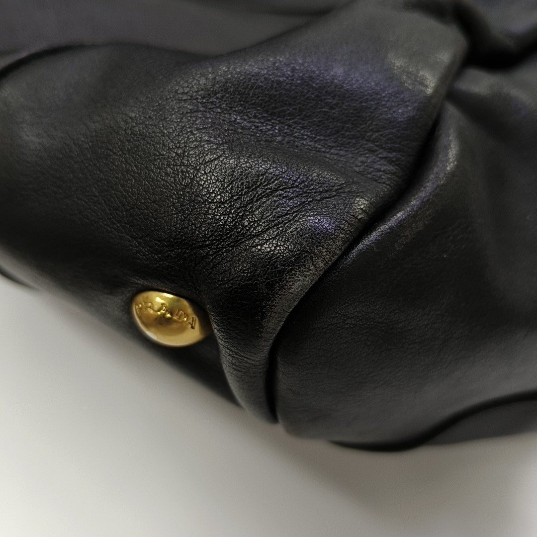 Quilted Calfskin Shoulder Bag Black