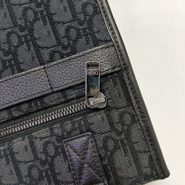 Safari Oblique Canvas Black