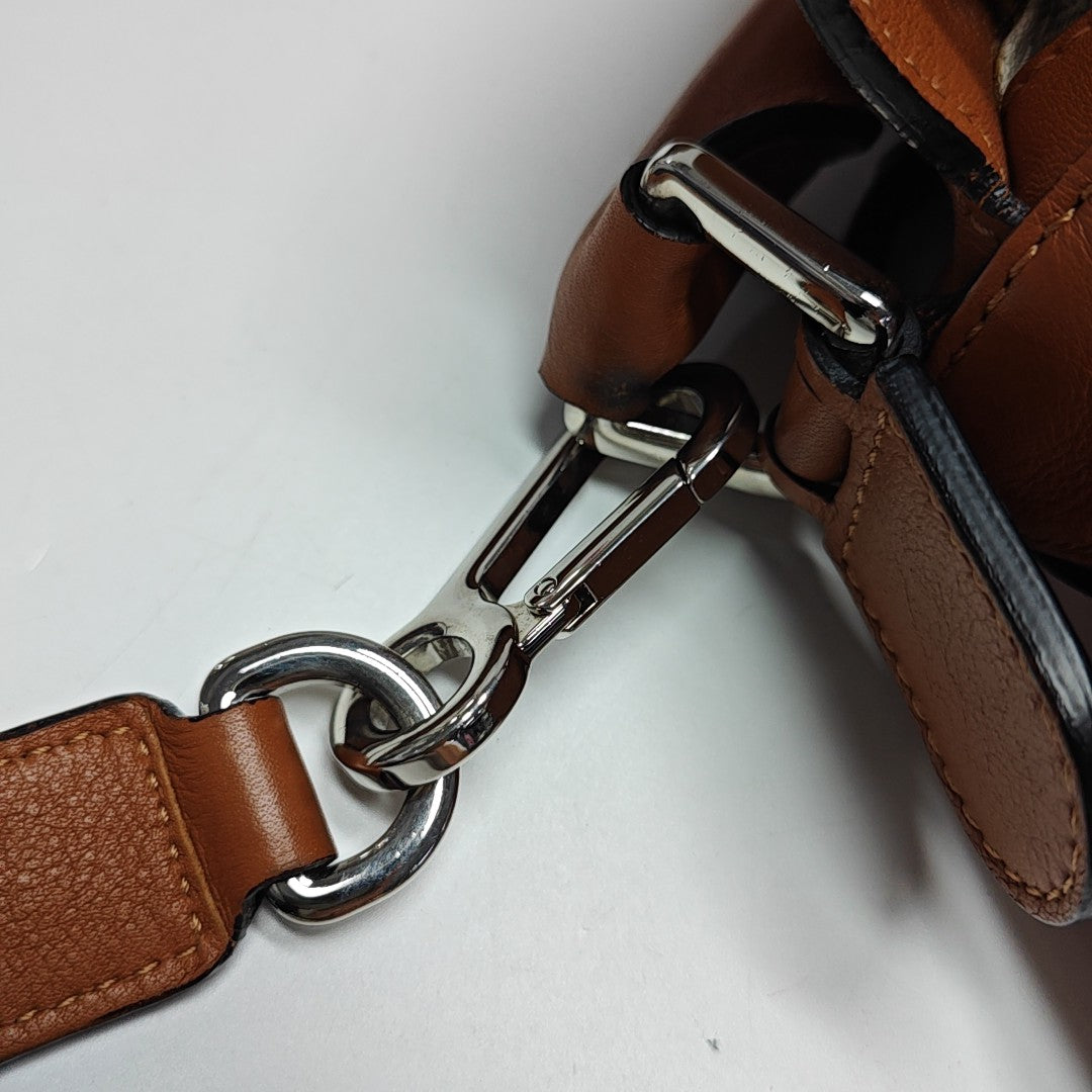 Puzzle Medium Calfskin Brown