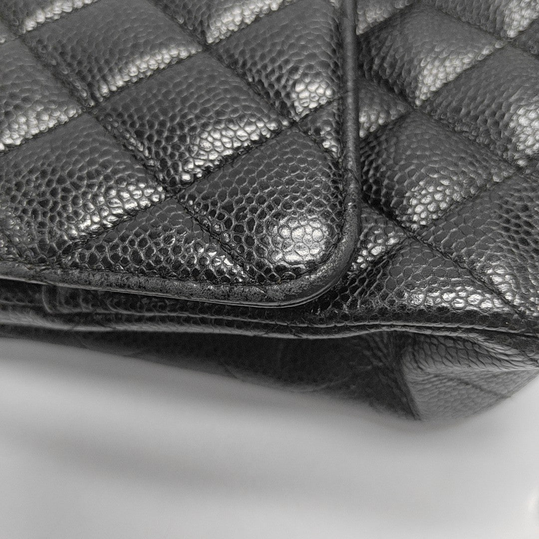 CLASSIC FLAP Medium Quilted Grained Calfskin Black