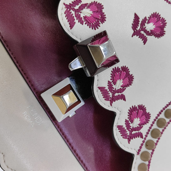 Kan I Medium Calfskin White