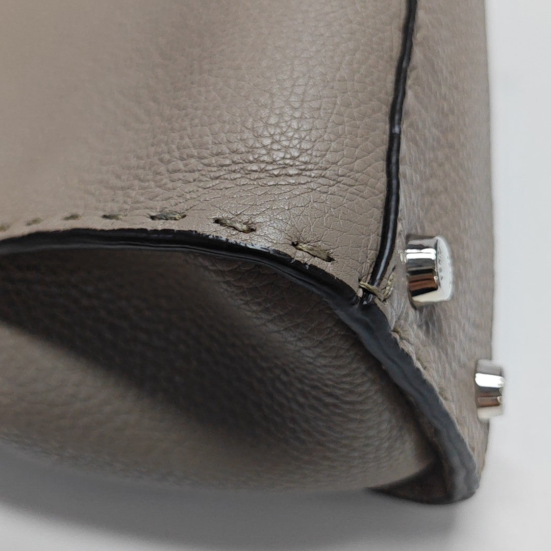 Peekaboo Medium Calfskin Gray