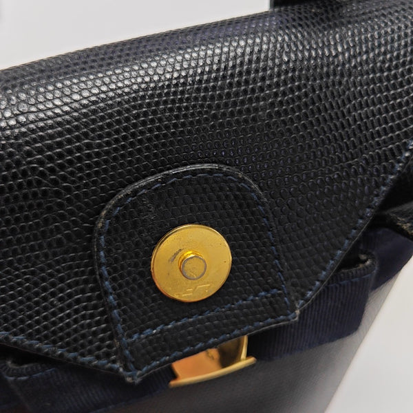 Vara Leather Blue