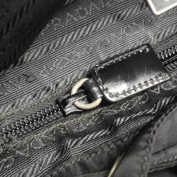 Re-Nylon Medium Nylon Black