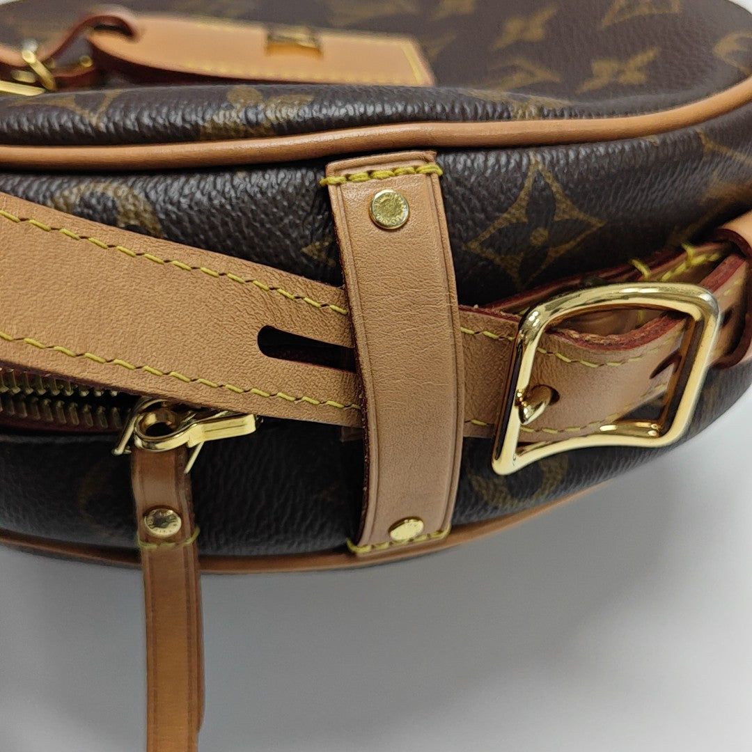 BOITE CHAPEAU MM Monogram Coated Canvas Brown