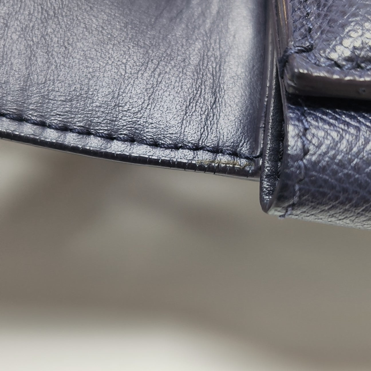 Ginny Medium Calfskin Blue