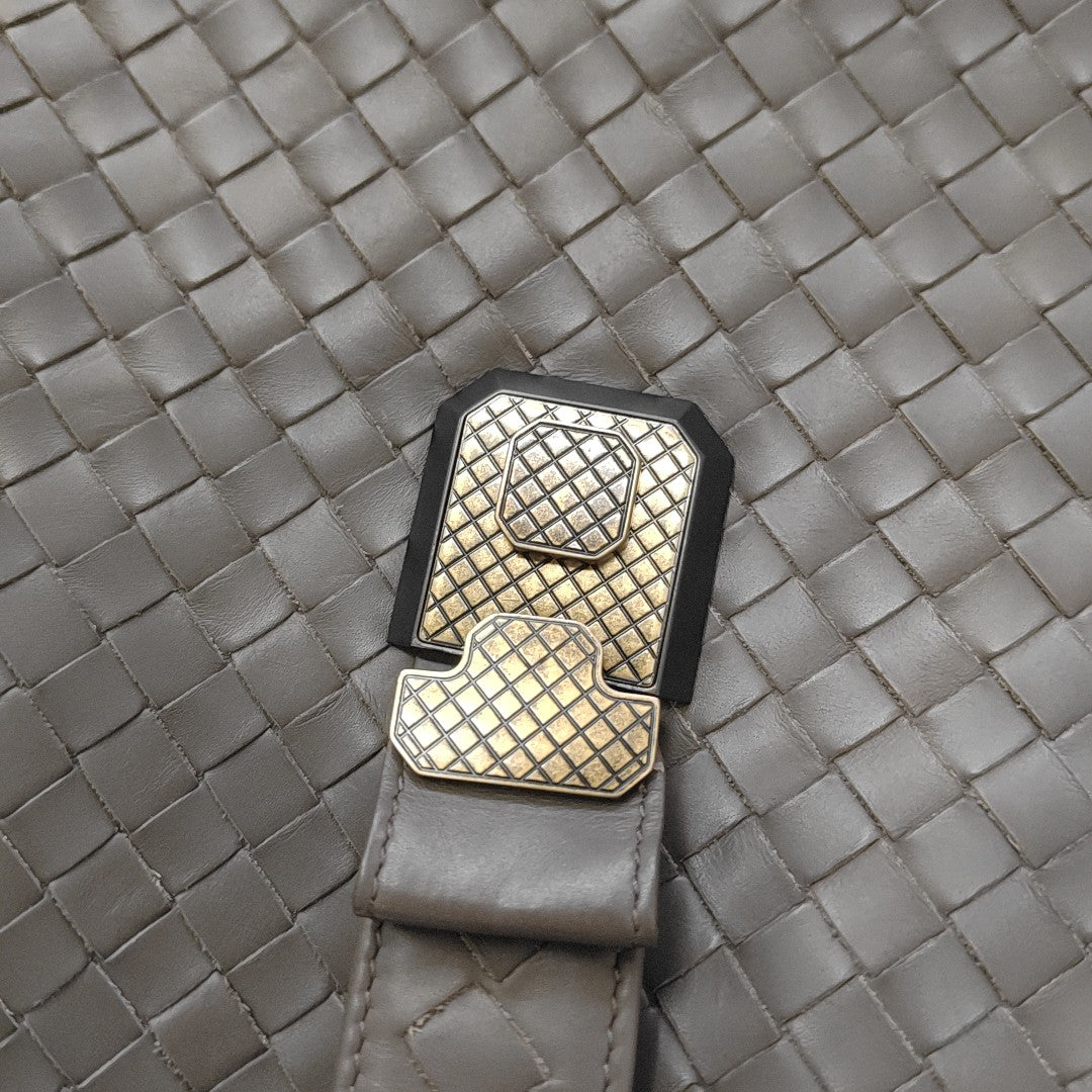 Roma Calfskin Gray