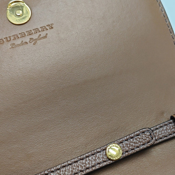 Hampshire Canvas Brown