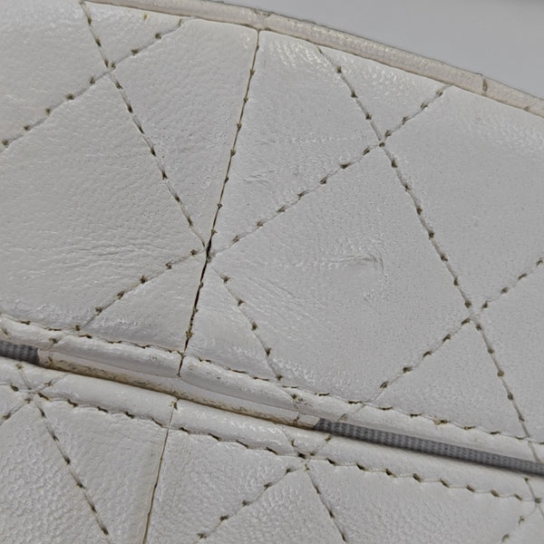 Round Vanity Medium Quilted Lambskin White