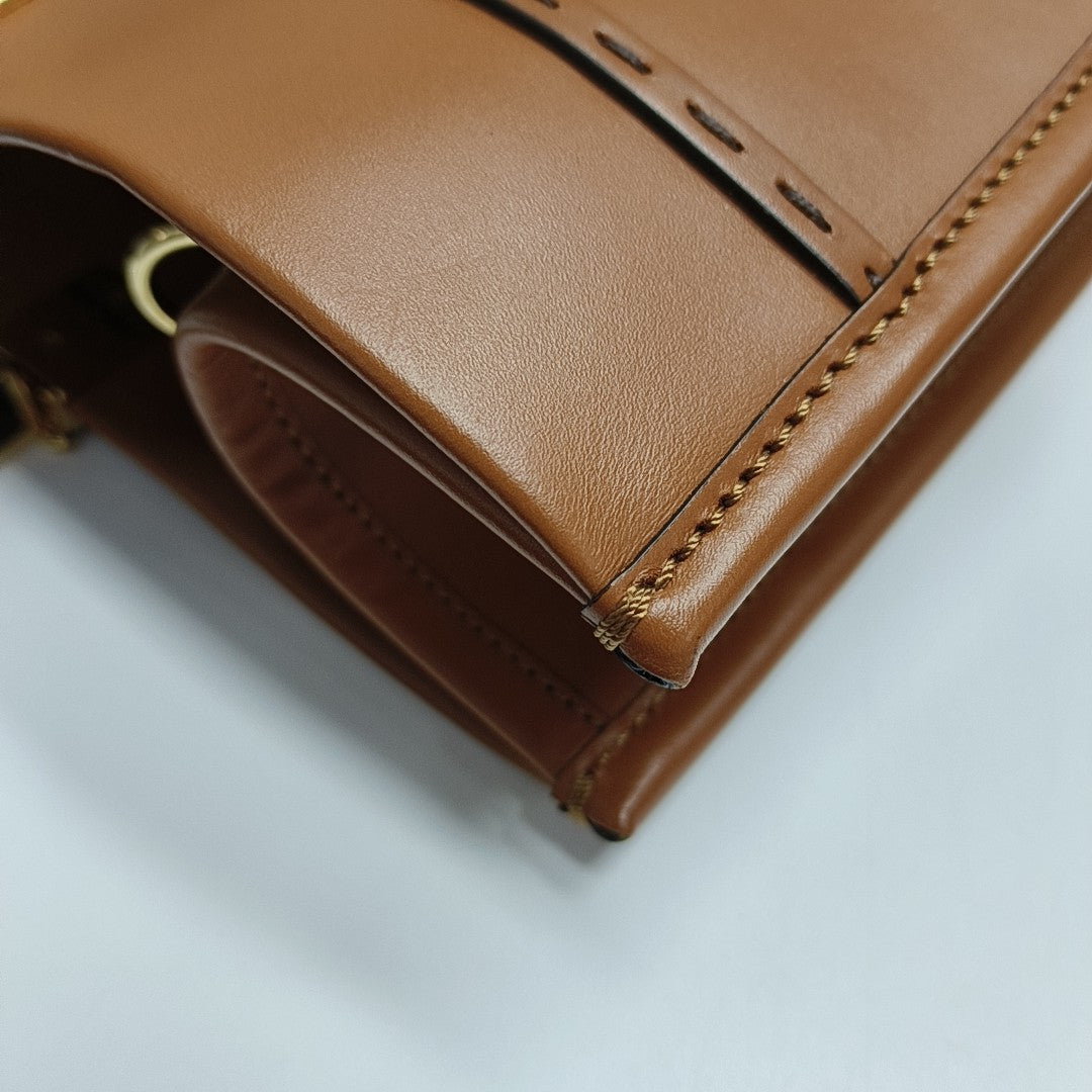 Sunshine Medium Calfskin Brown