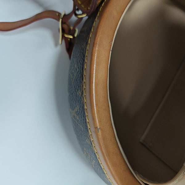 BOITE CHAPEAU PM Monogram Coated Canvas Brown