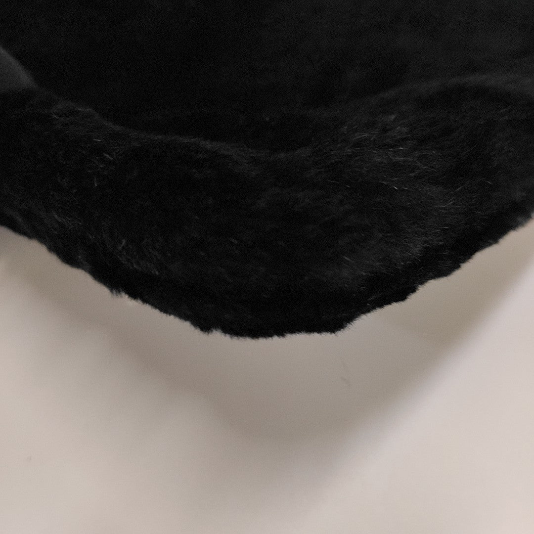 Fur Black